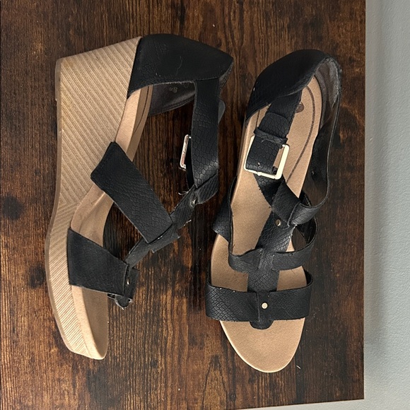 Dr. Scholl's Women's Barton Ankle Strap Wedge Sandals | 9 - Picture 4 of 4